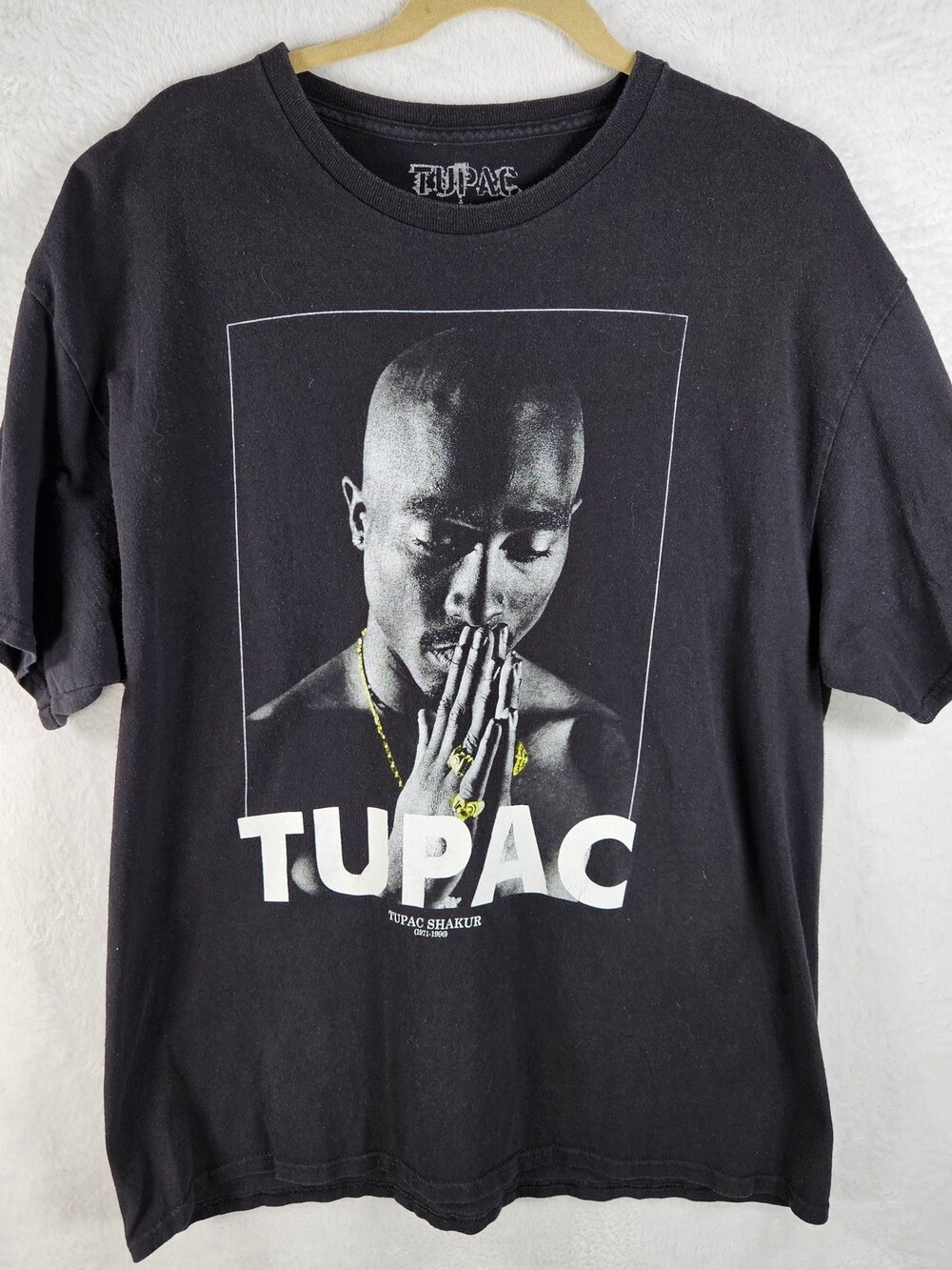 Tupac T-Shirt Shakur 1971-1996 Praying Hands Graphic Black Men's Size XL